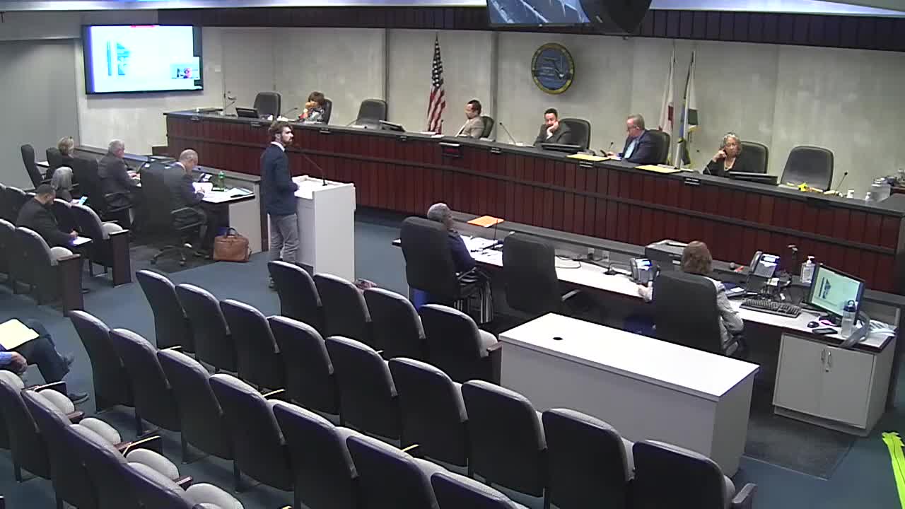 Hollywood Beach Board Discusses New Gateway Signage and Naming Concerns