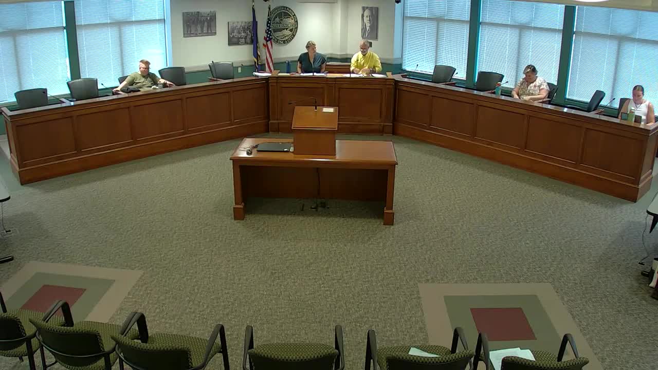 Summersworth board approves up to $115,000 in year-end capital expenditures, splits funds for website and student equipment