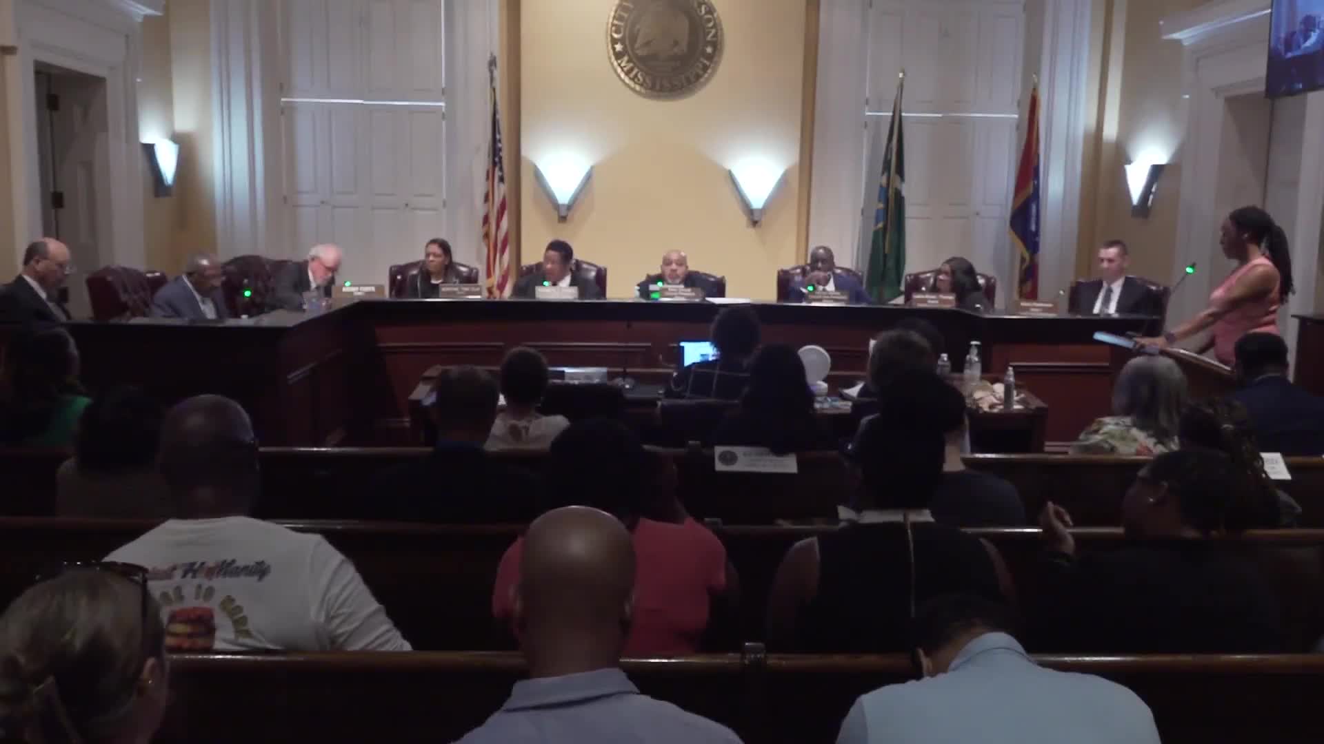 Habitat for Humanity outlines neighborhood building and blight‑removal work; council accepts challenge to build a house with volunteers