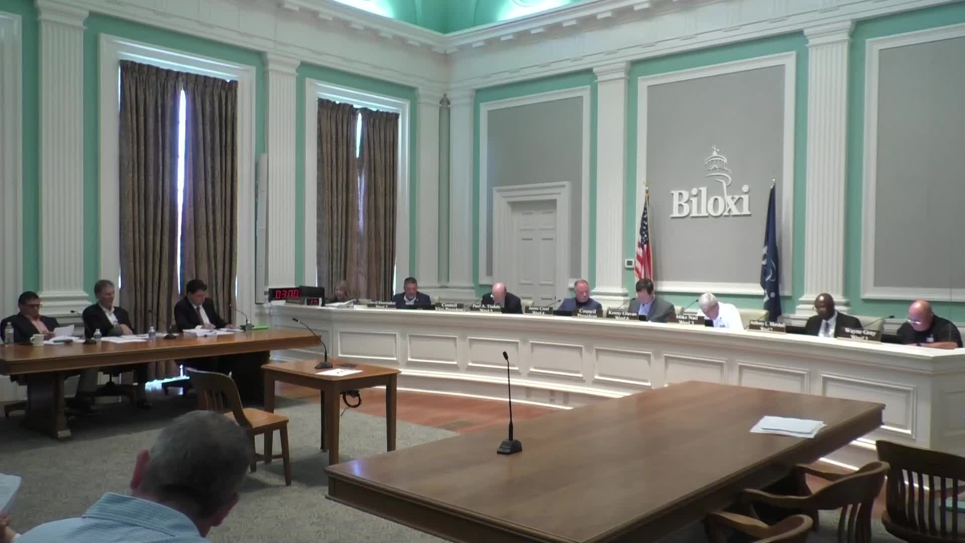 Council unanimously rezones two Beach Boulevard parcels to community business for potential car wash