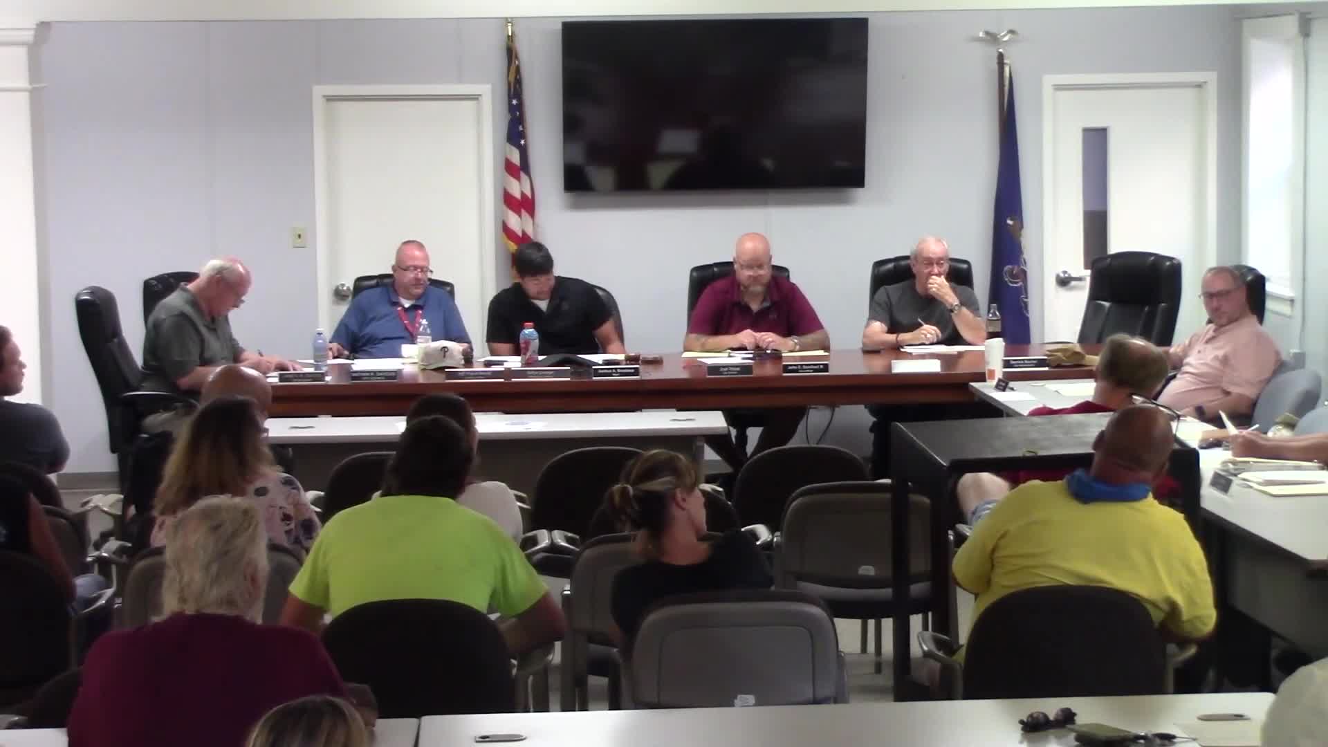 Council accepts resignation, swears in new part‑time officer and discusses staffing levels