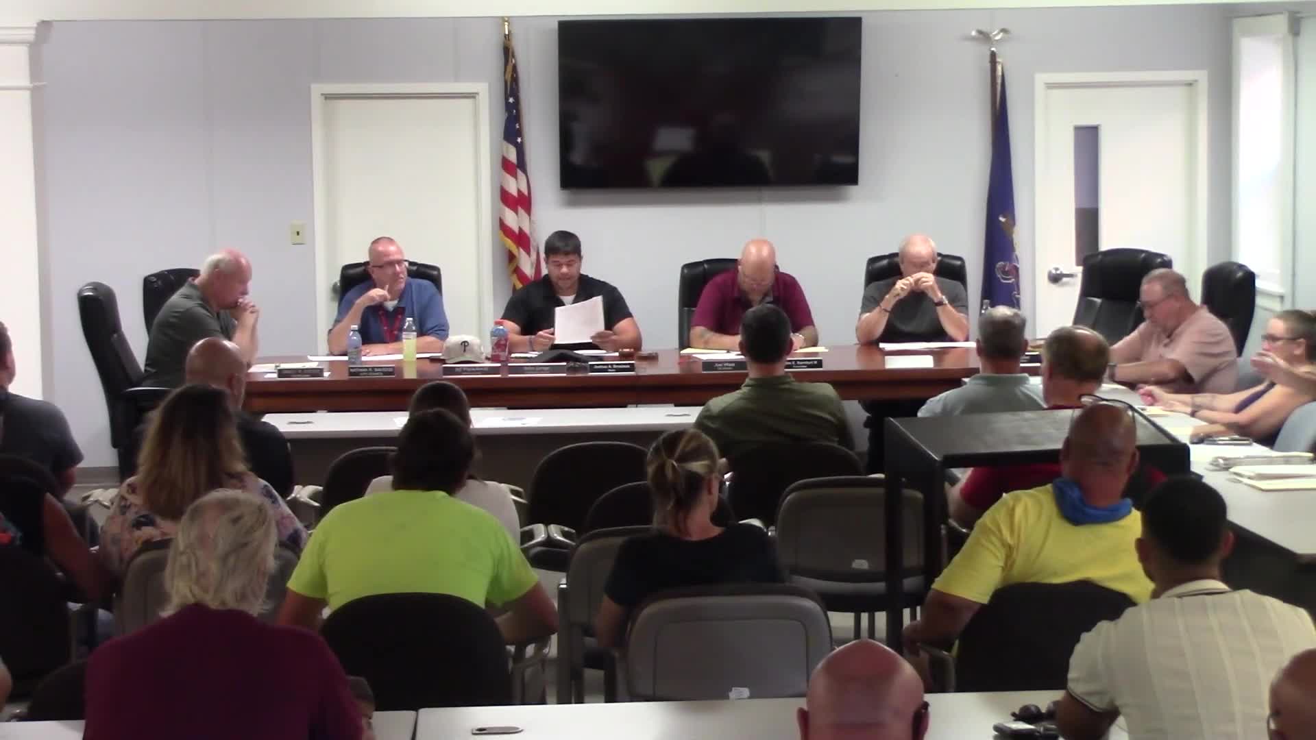 Council approves fencing contract for police department after debate over funds and vendors