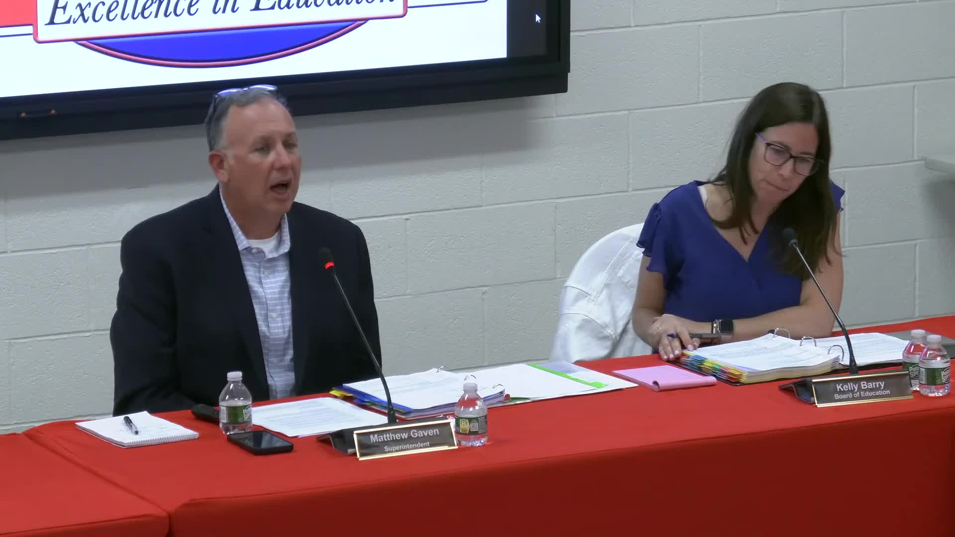 High School Implements New Phone Storage Policy for Students