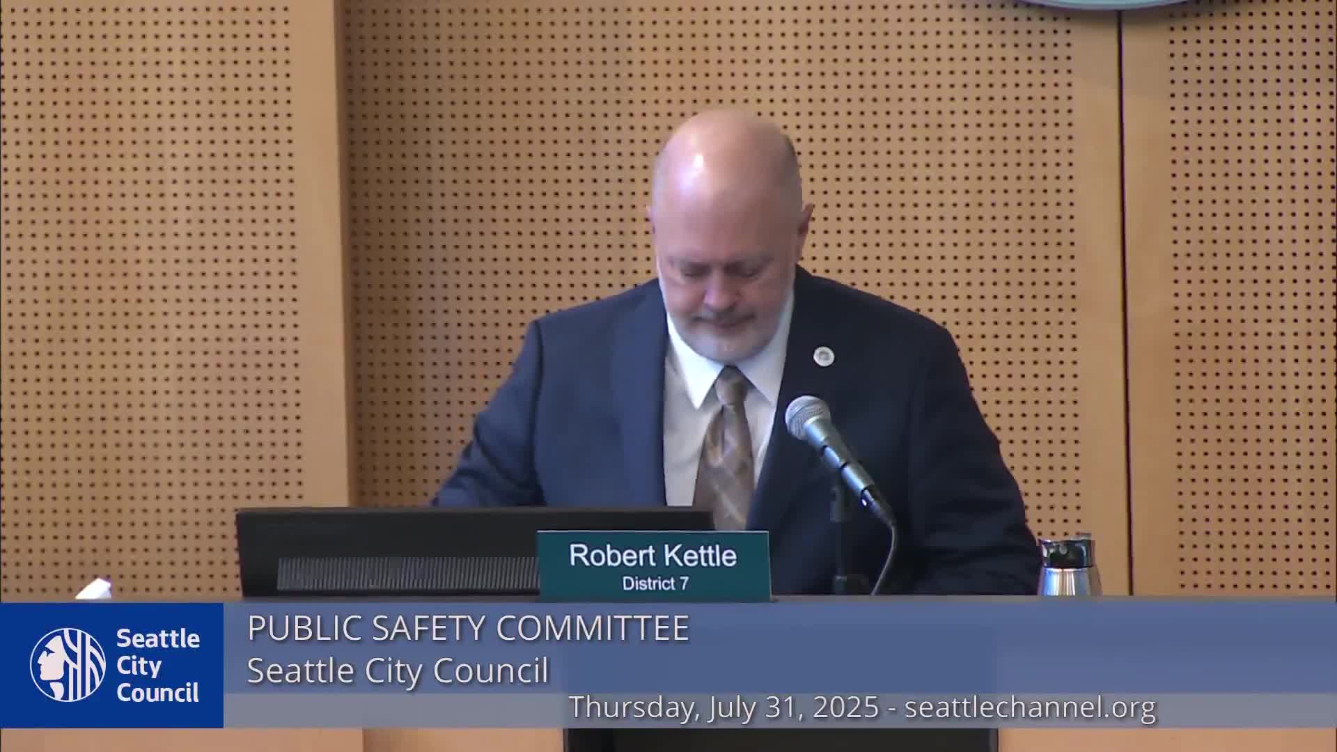 Seattle committee hears plan to expand CCTV, real‑time crime center amid privacy debate