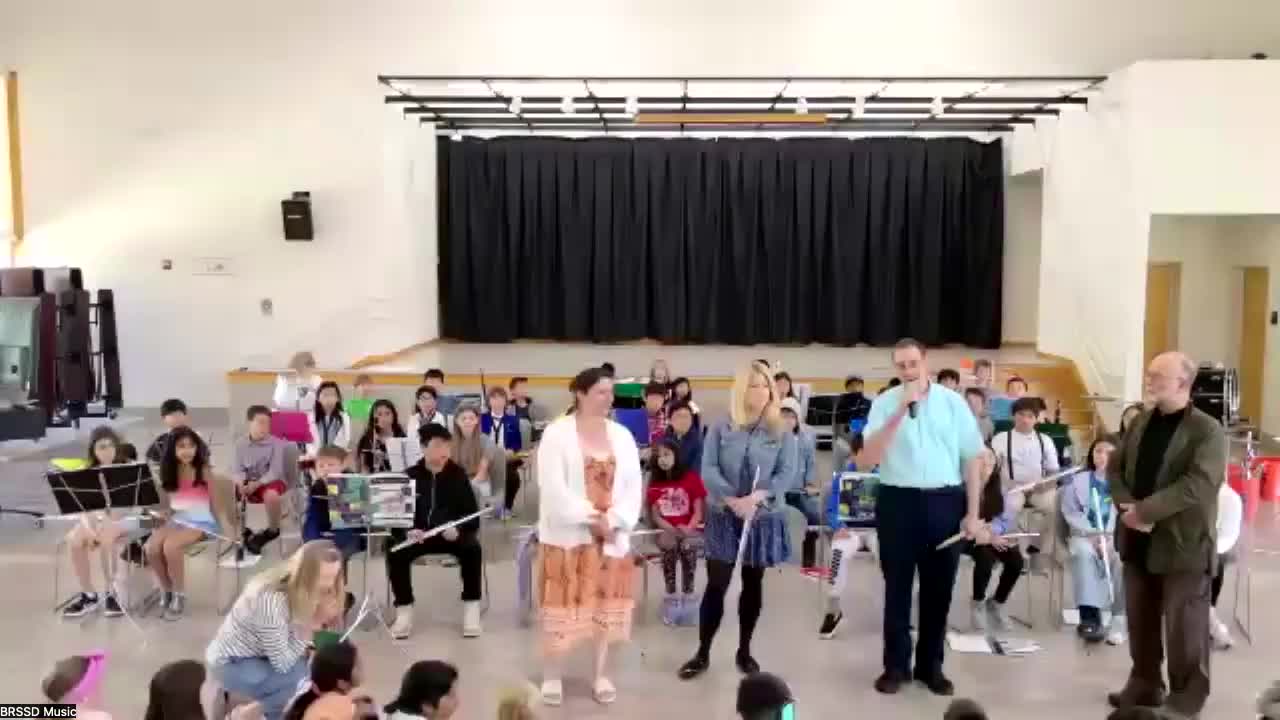 Fourth- and fifth-grade bands perform set including "Victory March" and "Star Wars"