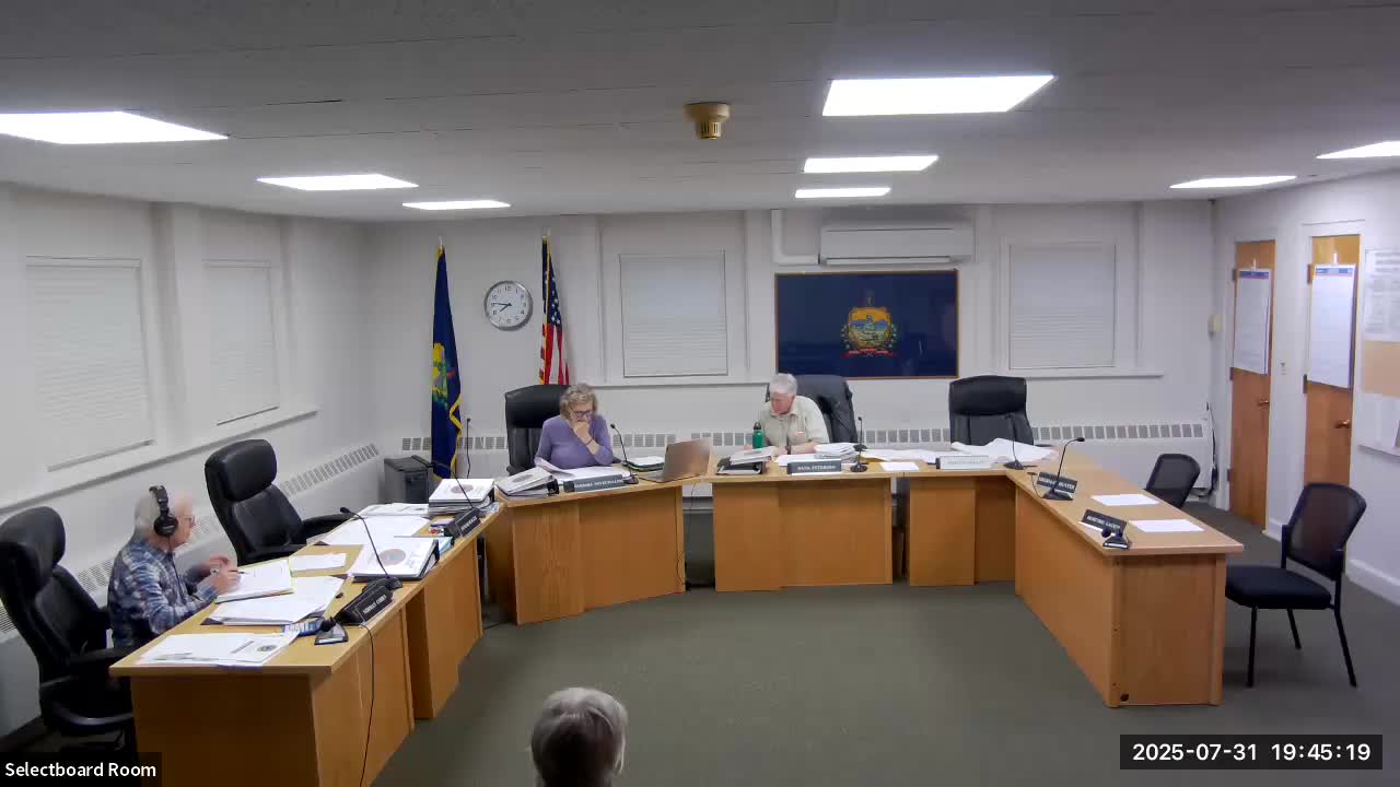 Select board urges new subdivision bylaw; planning commission to seek regional planning assistance