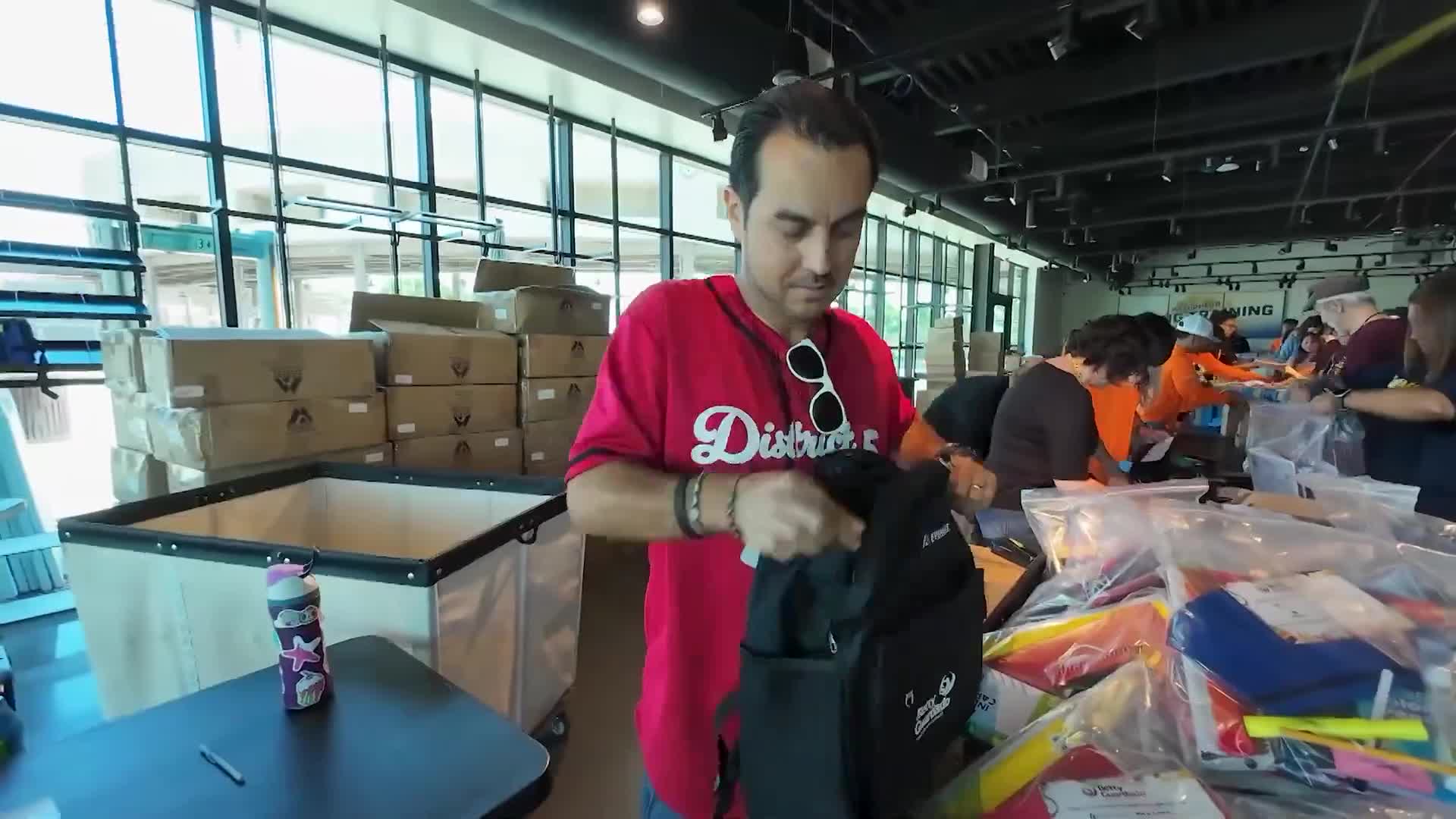 Councilwoman Betty Guardado hosts backpack drive, organizers report more than 1,000 packs