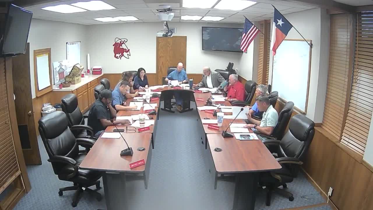 School Board Reviews Policies Ahead of New Academic Year Approval