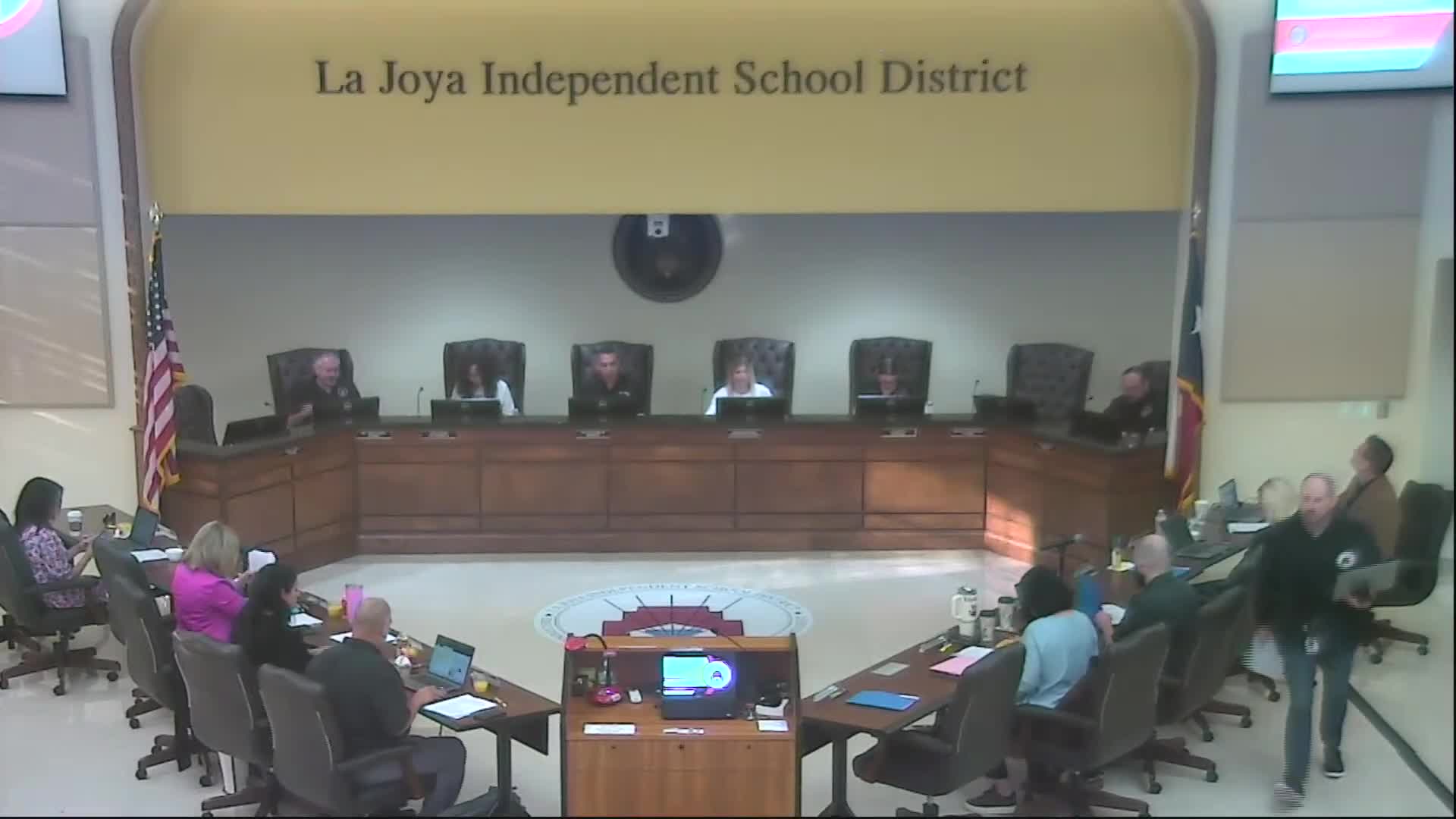 La Jolla ISD presents new goal progress measures and targeted supports for low-performing schools