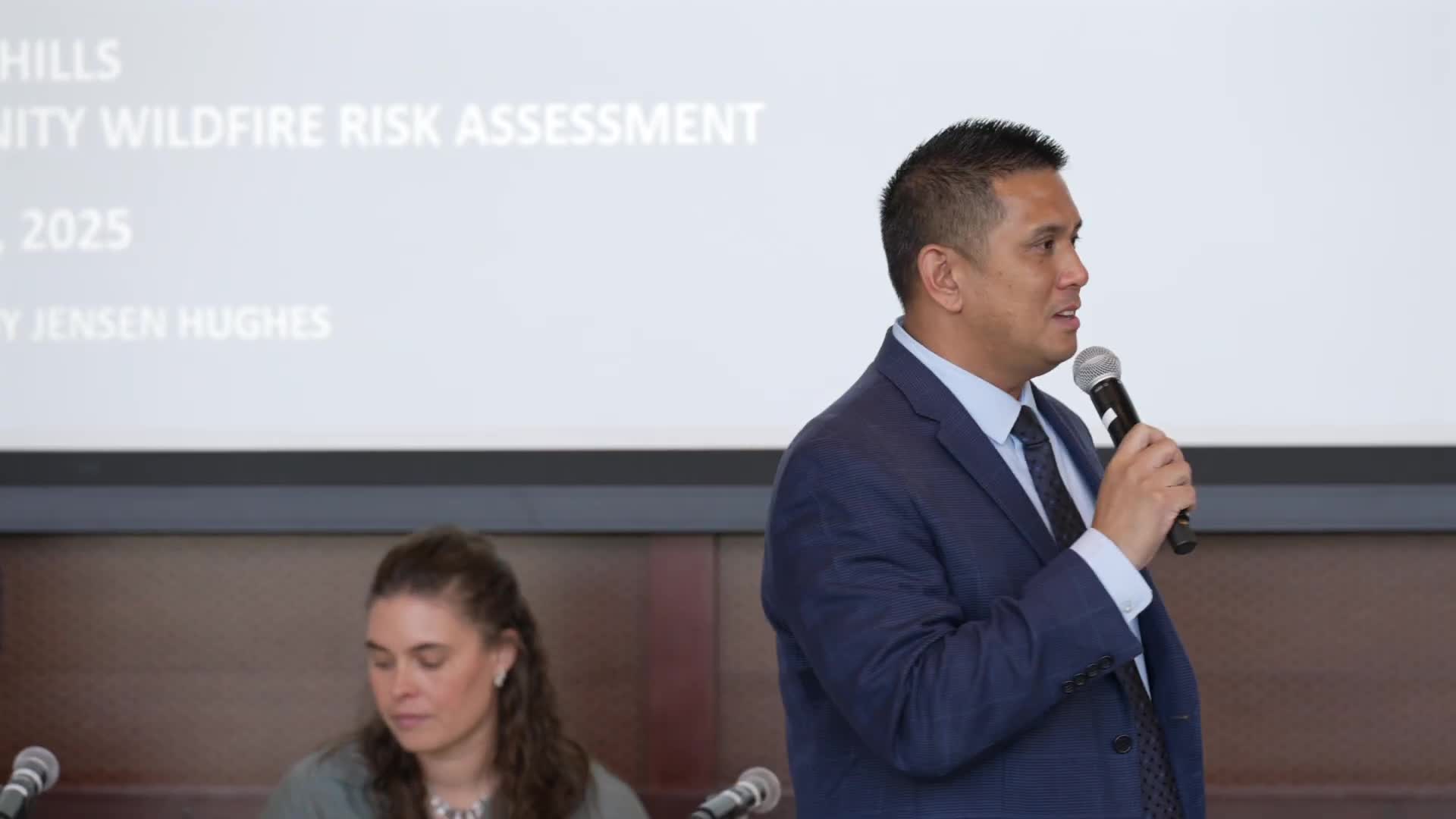Agoura Hills Hosts Community Workshop for Wildfire Risk Assessment