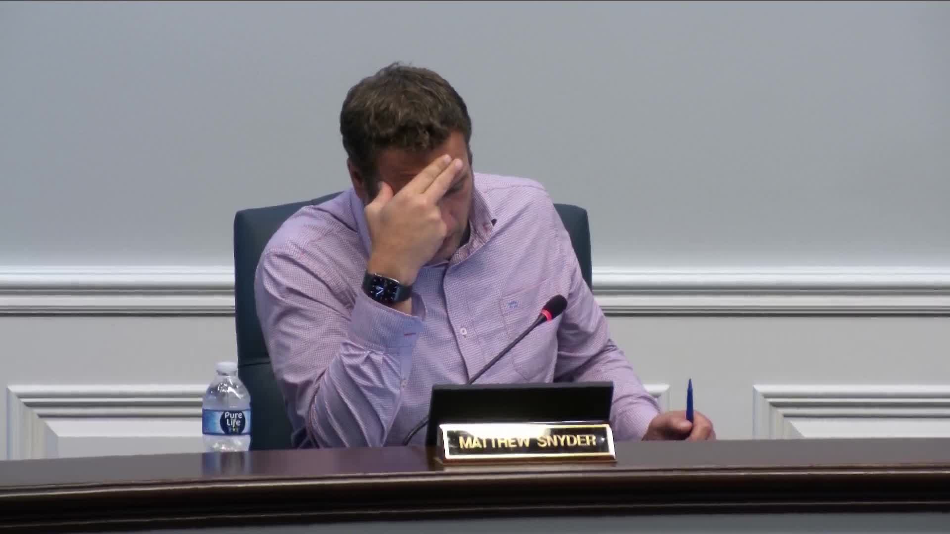 City Council Discusses Loading Zones to Address Main Street Delivery Issues