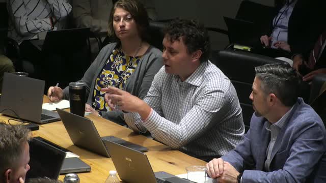 Council Discusses Overton Park Zoning Revisions and Density Issues