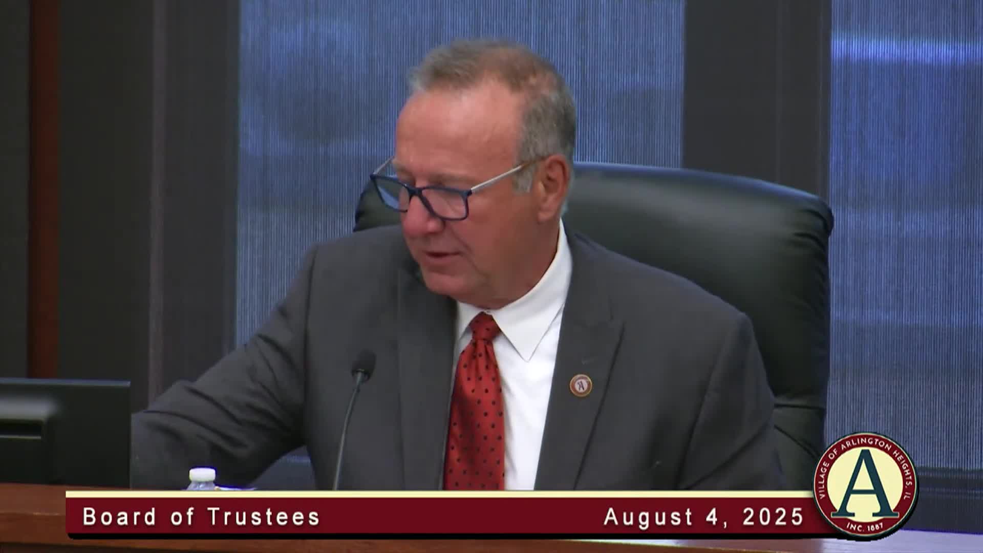 Andy Anderson criticizes portal's complexity at local council meeting