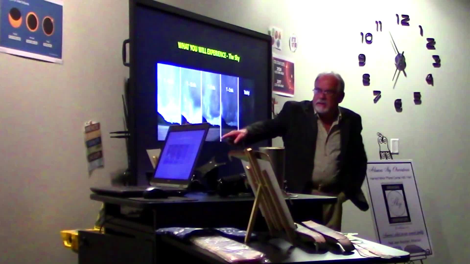 Nature Expert Advises on Animal Care During Eclipse Events