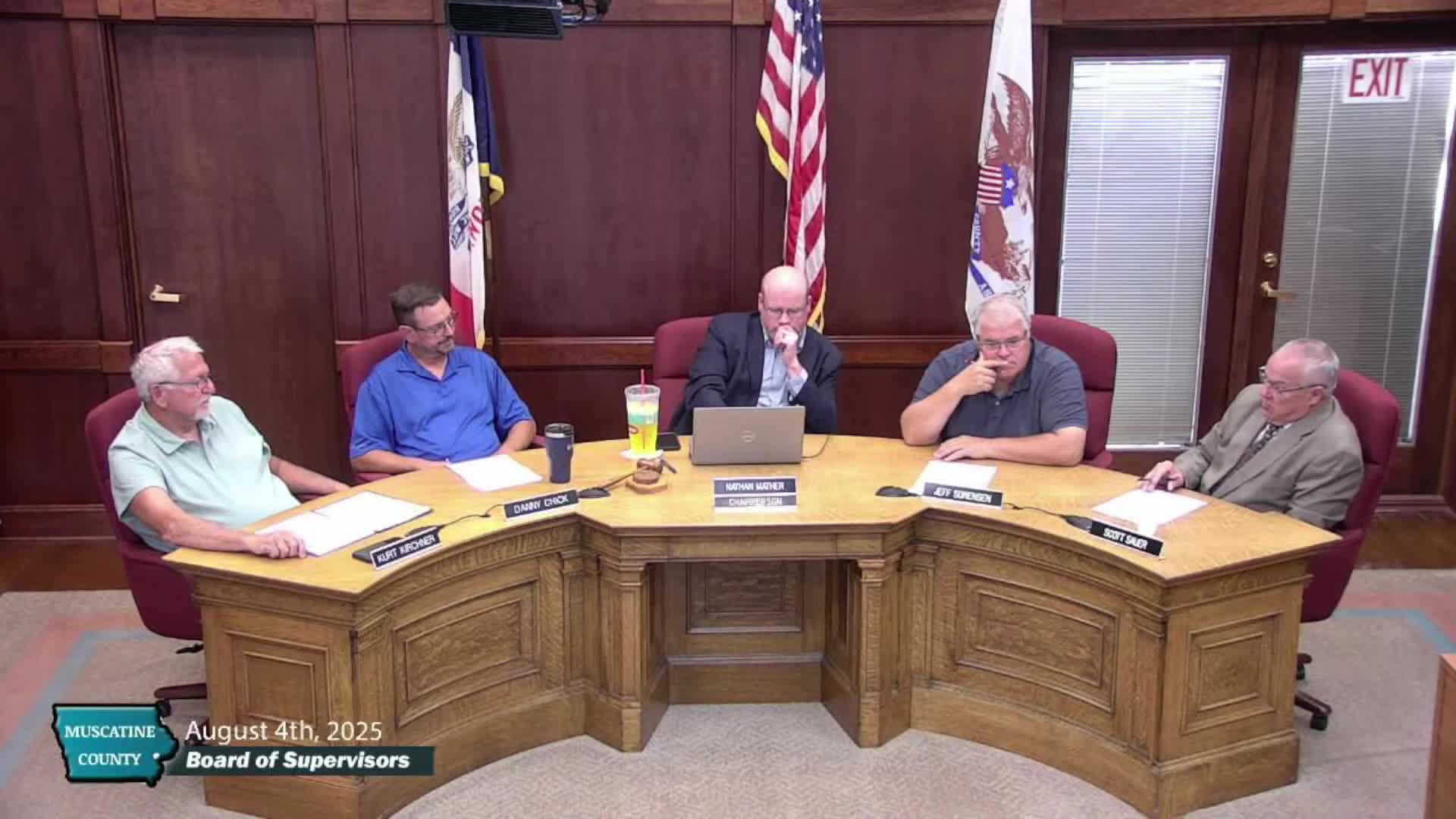 Muscatine County Board Discusses Truck Traffic Complaints and Recycling Solutions