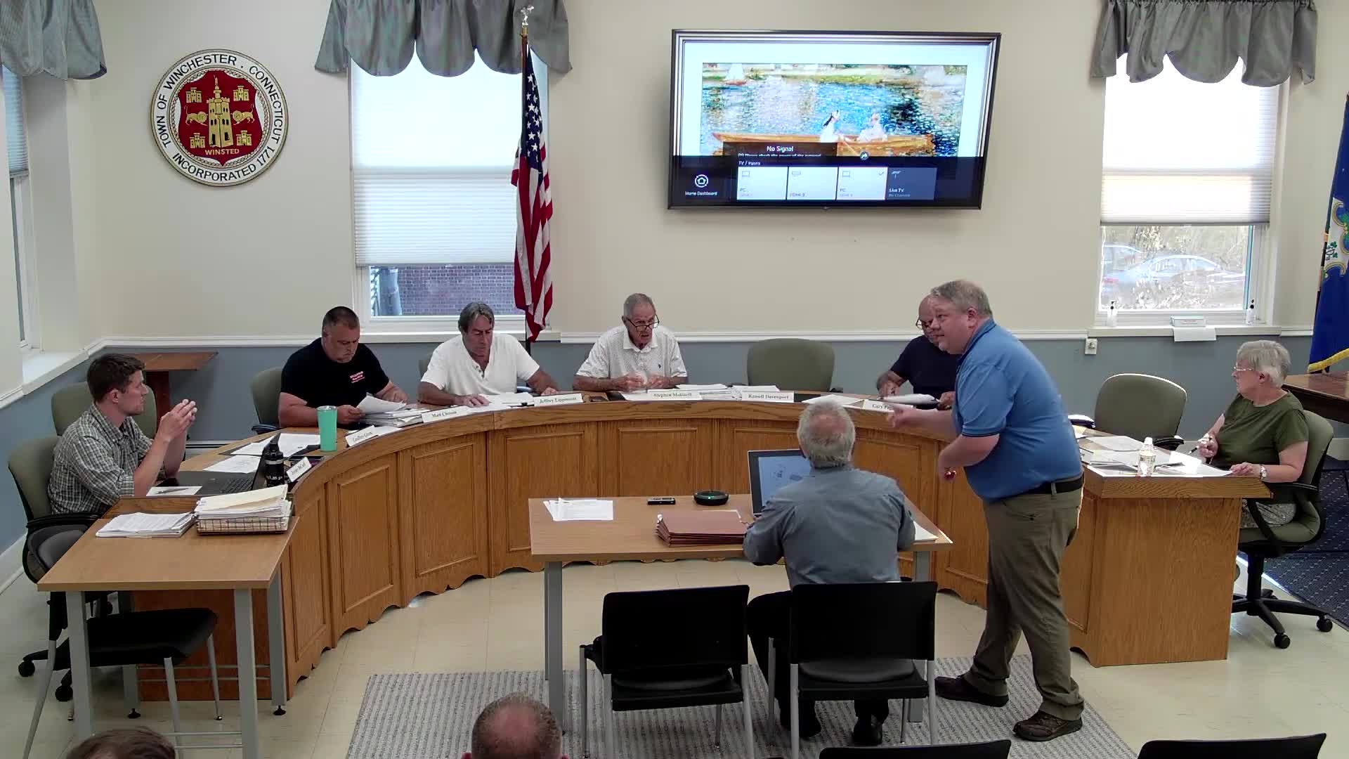 Lake buoy placement, safety and enforcement discussed; commission asks staff to coordinate with police