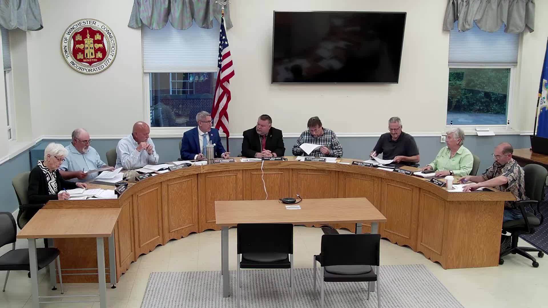 Winchester selectmen press registrars after paper-ballot referendum, vote to send formal notice