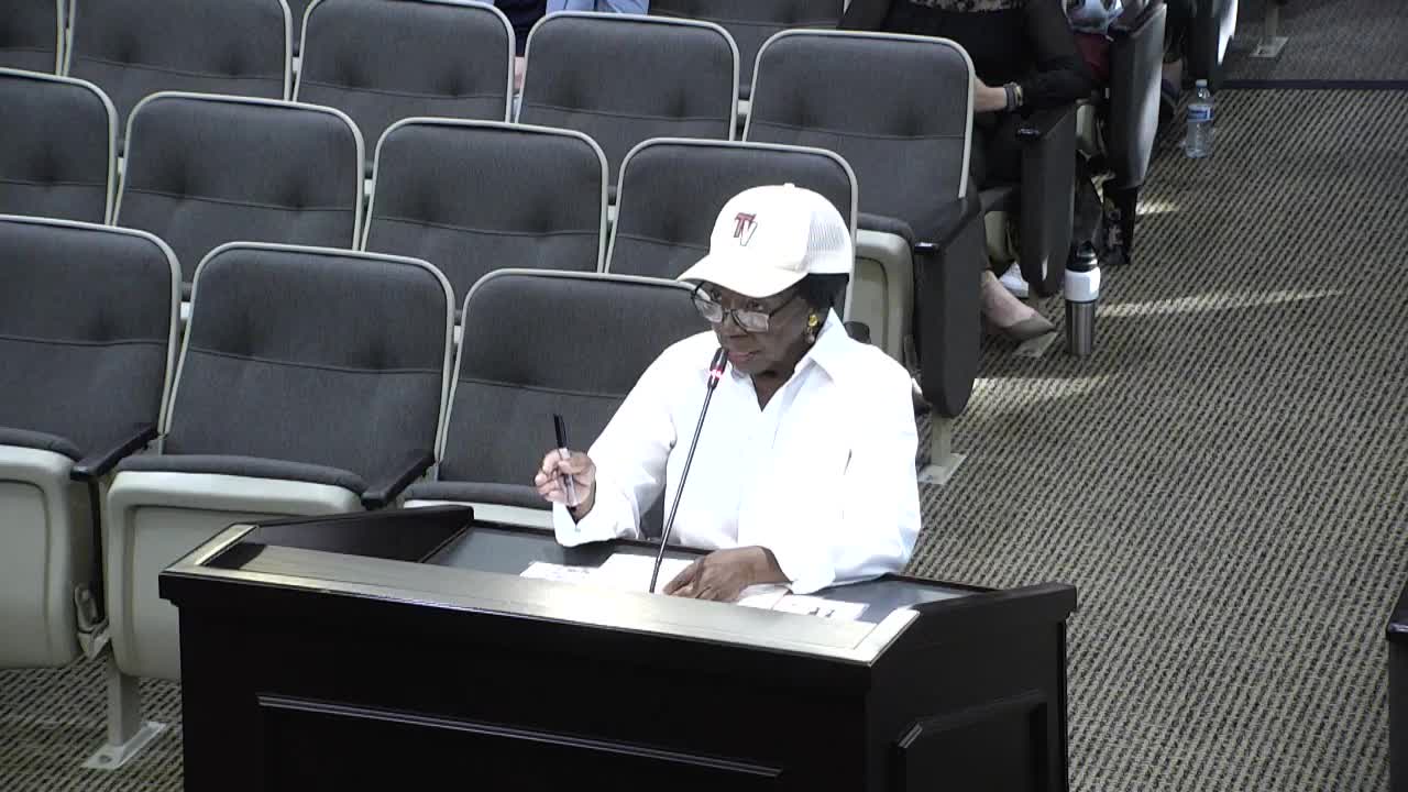 DeSoto Residents Demand Accountability Over Thorn Tree Golf Club Deal