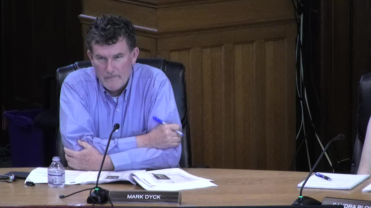 Council Evaluates Landscape Buffers for Cedar Creek Residential Development