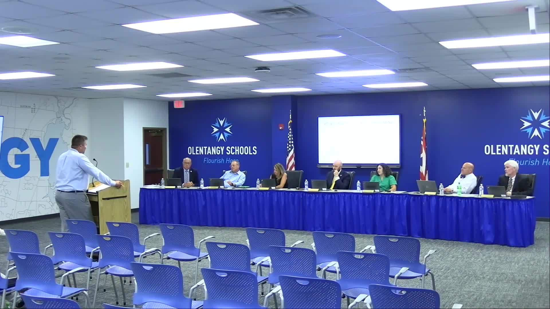 School Board to Adopt Phone Policy Focused on Instructional Time Management