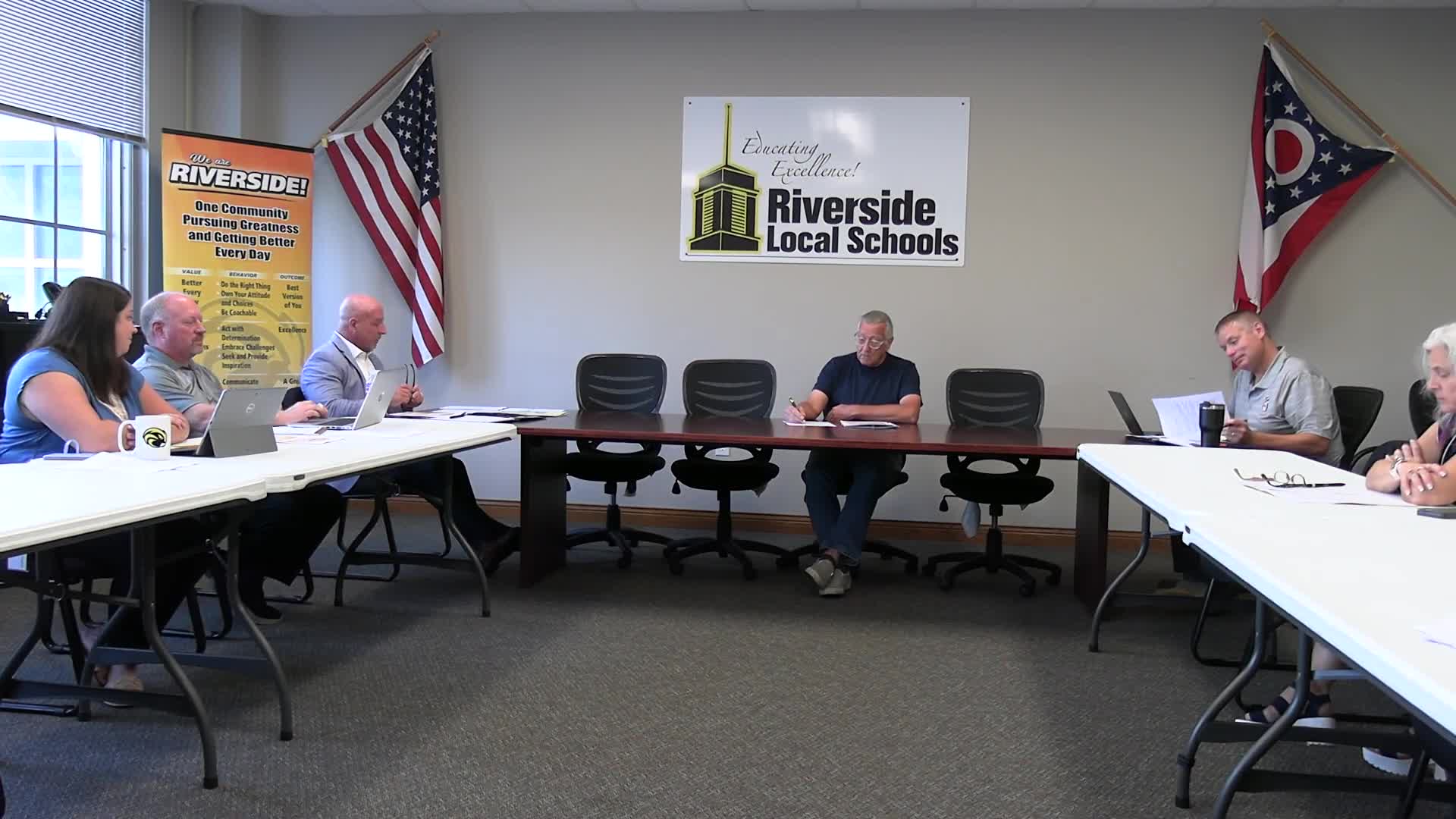 Riverside treasurer urges board to adopt 5-year forecast as state shortens required window