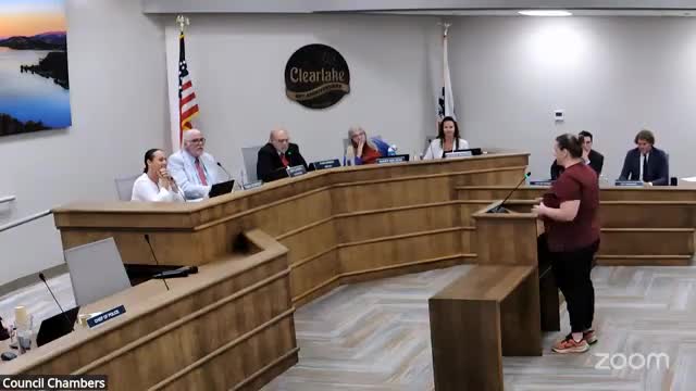 Becca Edwards advocates for animal shelter community needs at public meeting