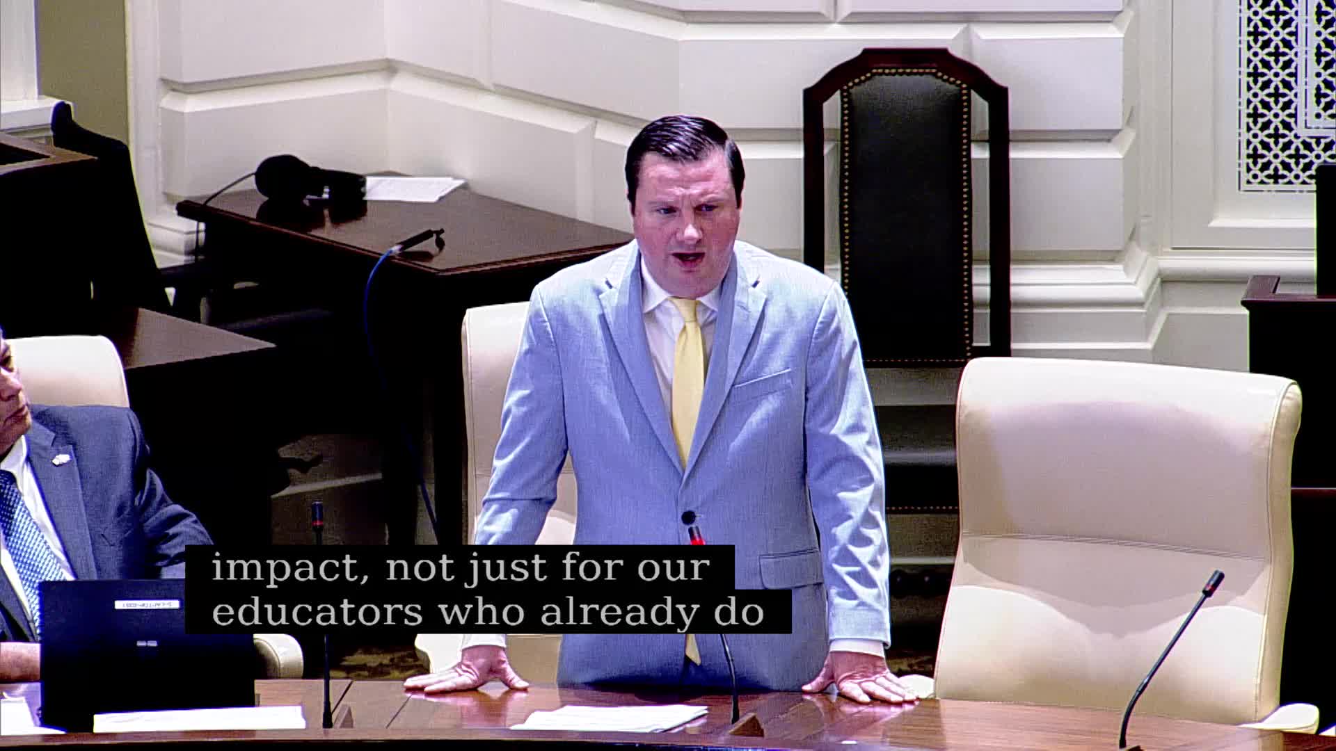 Senate approves 'bell-to-bell' ban on student cell phones in classrooms