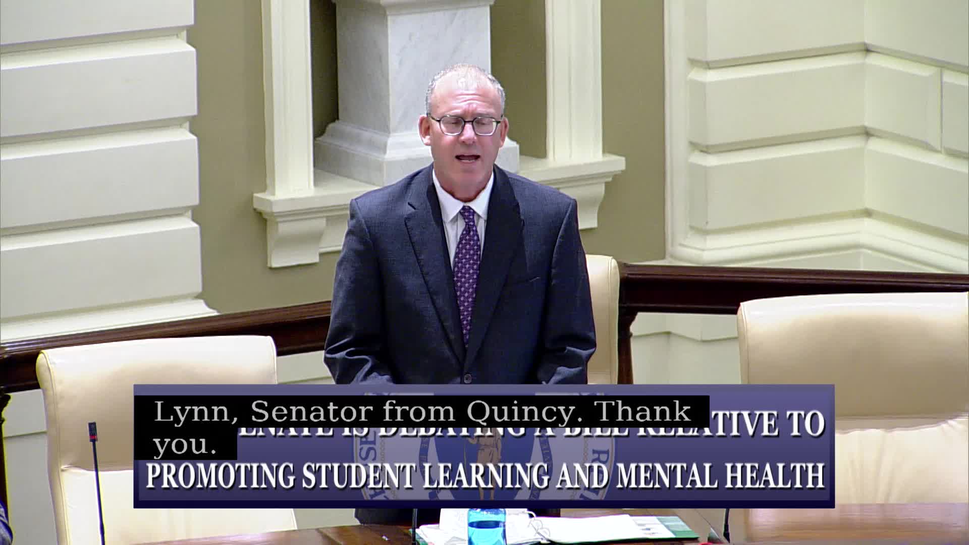 Massachusetts Senate Advances Bipartisan Bill to Ban Student Cell Phones in Schools