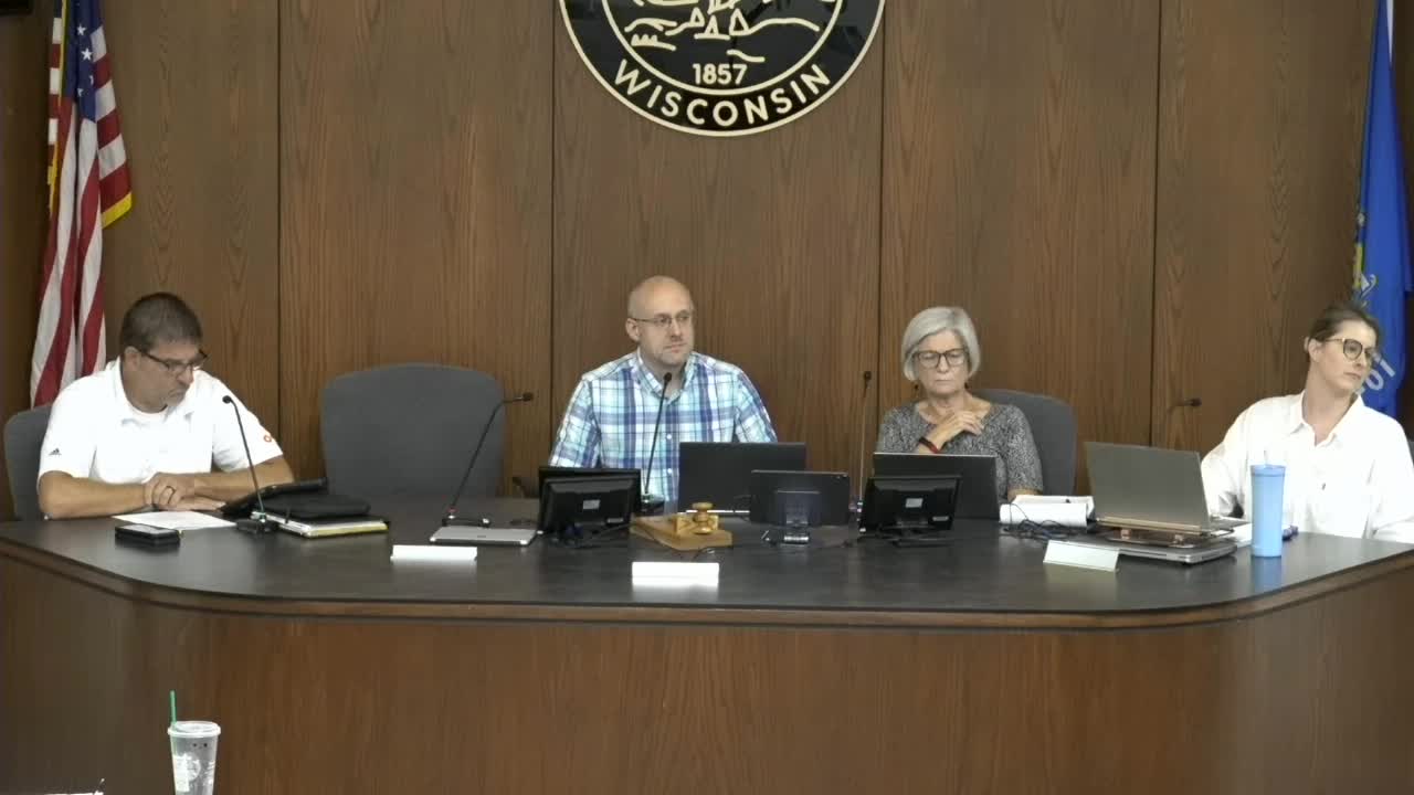Alder Fenton weighs parking lot delays against cost increases for Veterans Memorial
