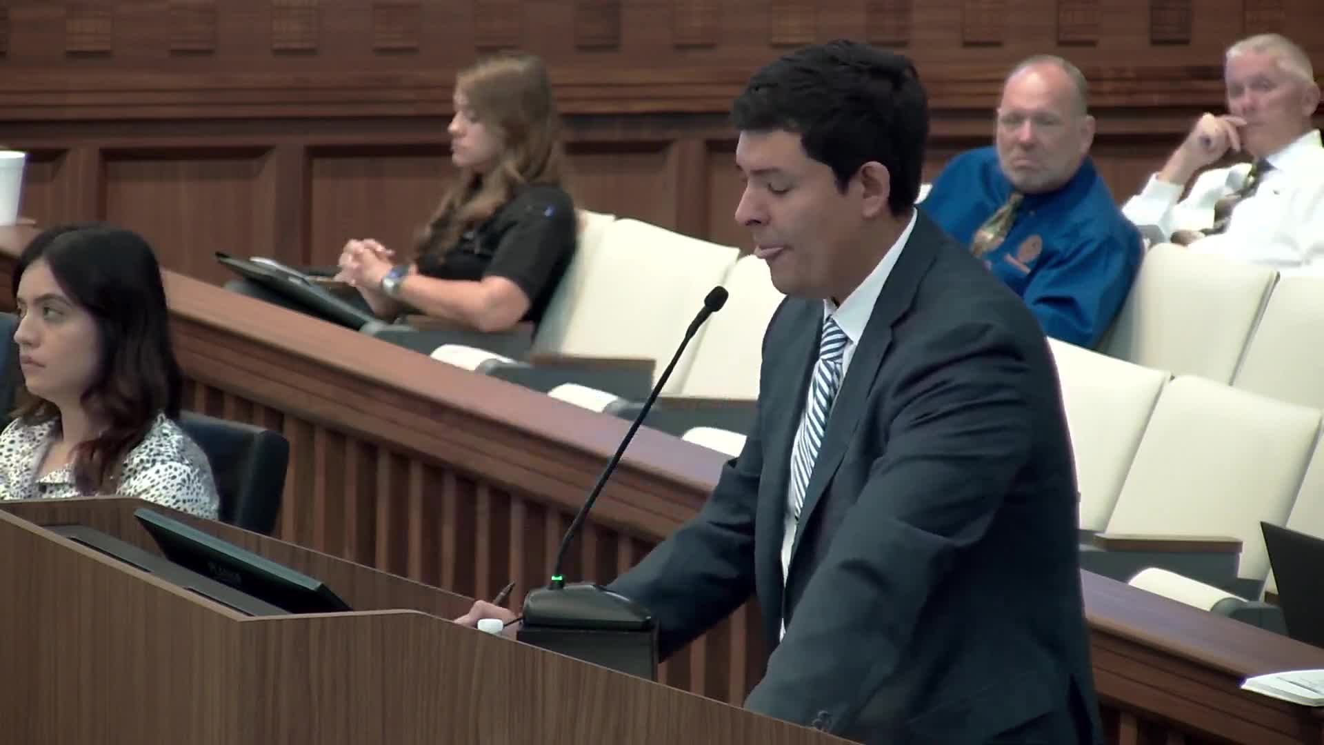 Court to Set Public Hearing Dates and Vote on Budget and Tax Rate