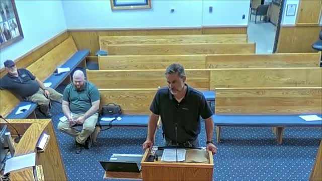 Committee Approves $14K Roof Repairs for Community College Mobile Classrooms