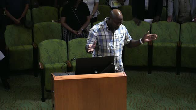Cedar Hill Resident Martha Henderson Raises Noise Violations and Parking Concerns to Council