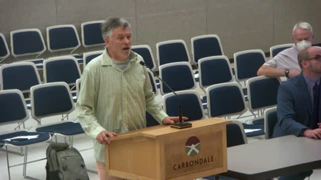 Carbondale Resident Urges Council to Address Noise Pollution from Vehicles