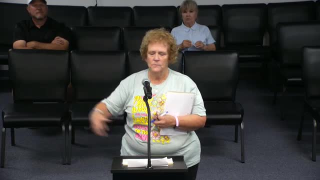Community Members Propose Strategies for Splash Park Development