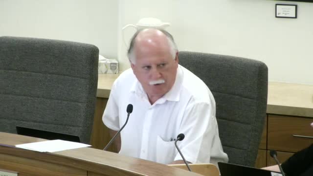 Residents Challenge Sedona Council on Agenda Policies and Anti-Panhandling Signs