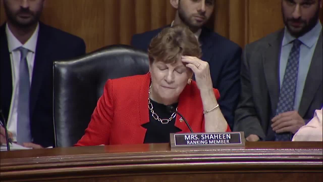 Experts urge targeted recovery plan for Syria and conditionality on sanctions relief