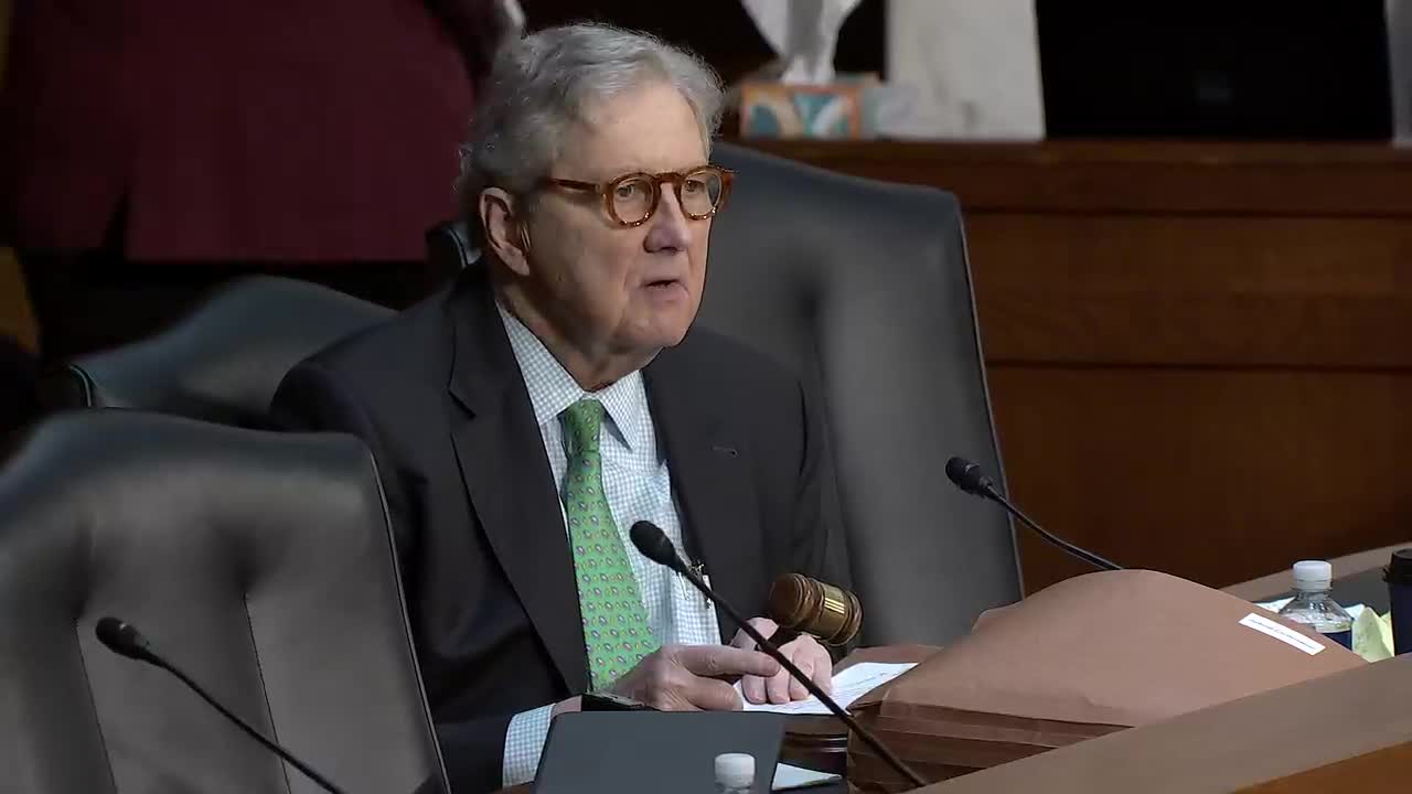 Senate questions Kentucky and Montana district court nominees on pardons, abortion defense and past roles