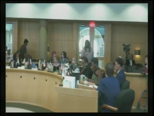 Residents accuse Rockford police of inaction; business owner recounts robbery and legal wins in public comment