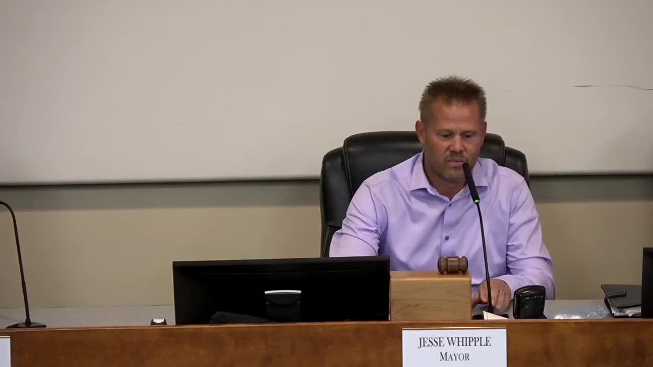 Mesquite residents press council to enforce fire and parking codes at Red Hills commercial center, allege harassment