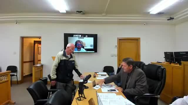 Resident raises recorder-office IT labeling issue after HOA documents mislabeling caused confusion