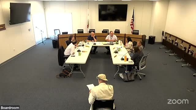Mountain View Board Explores New Community Engagement Strategies at Farmer's Market
