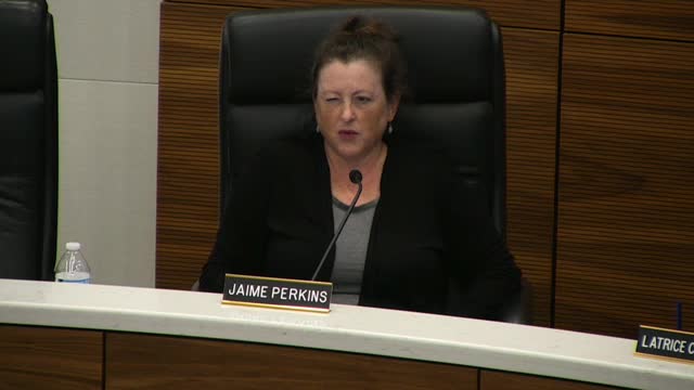 City Council Reviews Alley Access and Height Regulations for Mixed Use Developments