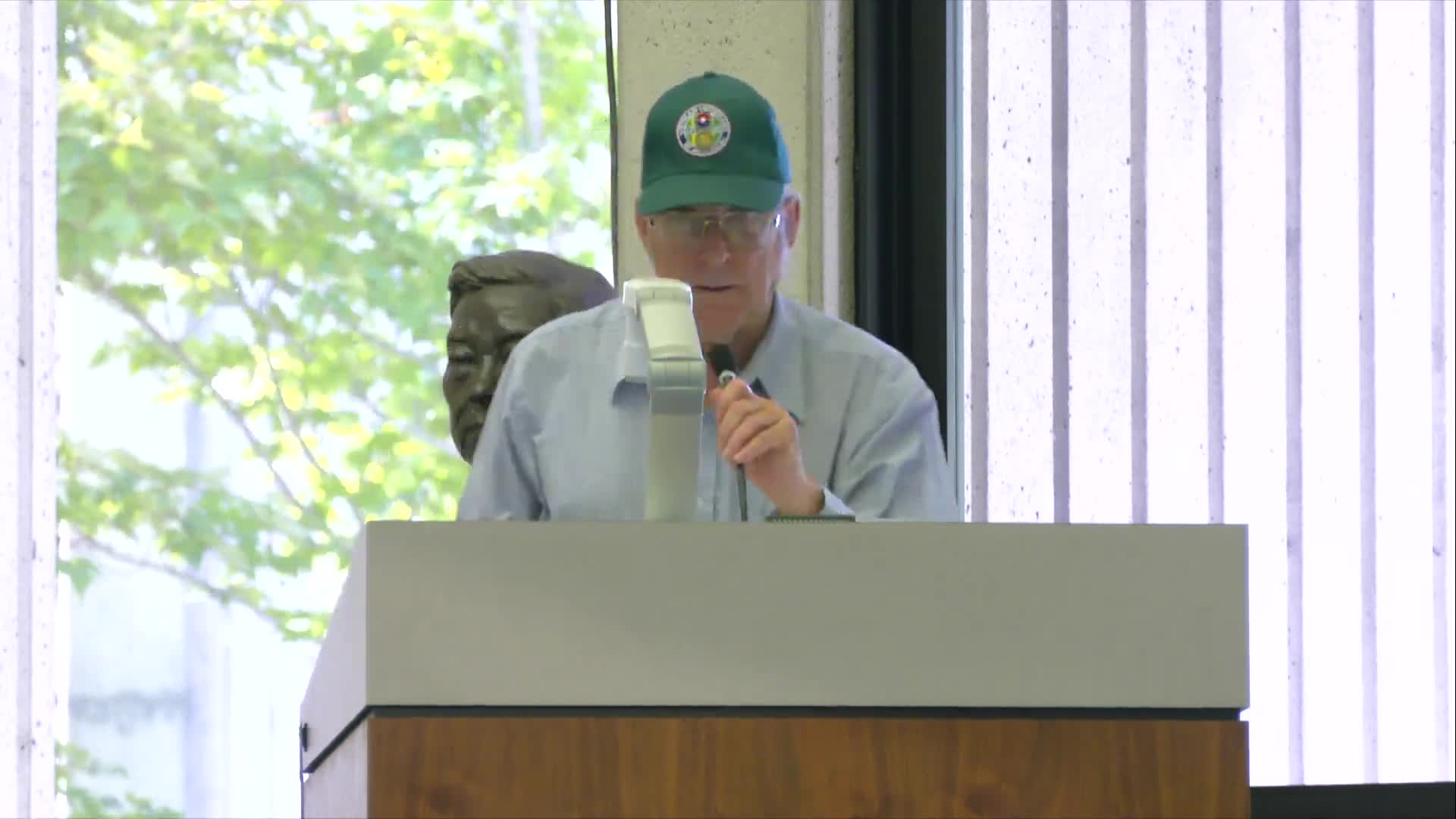 Duane DeWitt urges Santa Rosa planning commission to address Roseland housing impacts