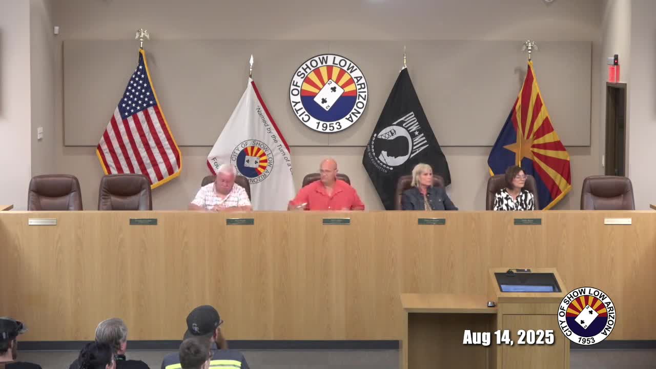 School Board Honors Unsung Heroes Preparing for New Academic Year