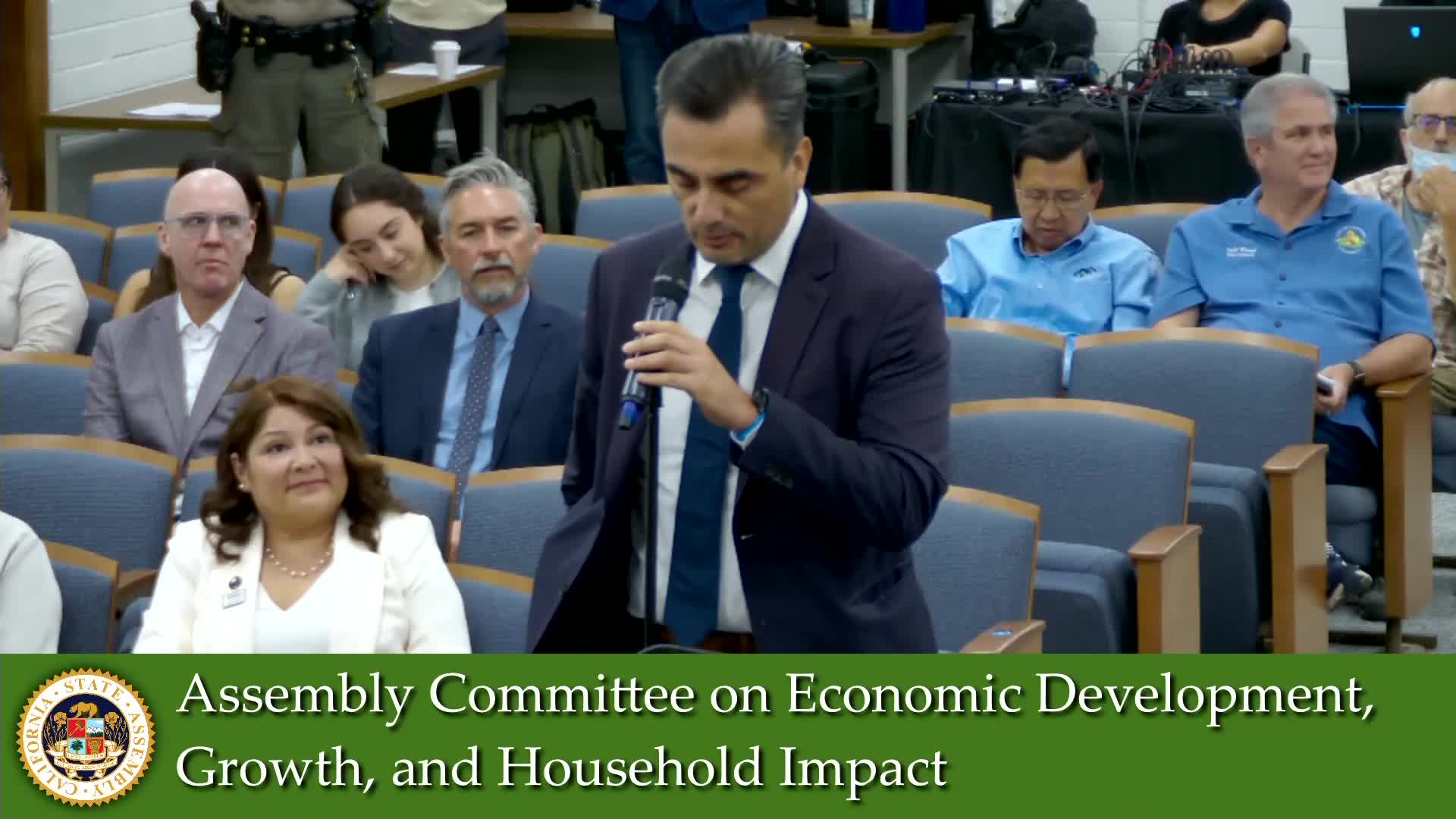 Adrian Landa showcases renewable energy projects at Paramount committee hearing