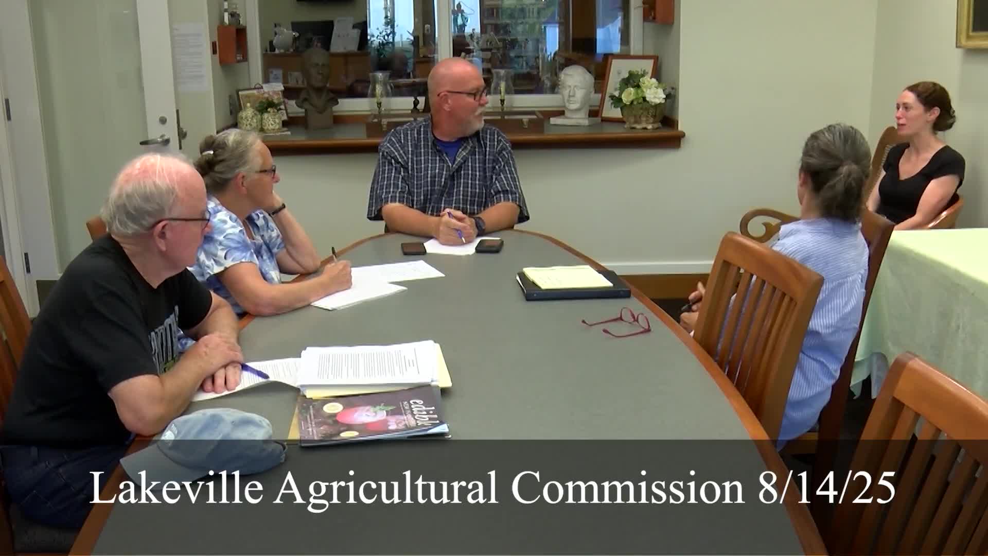 Lakeville Agricultural Commission Plans to Revive Right to Farm Signage Initiative