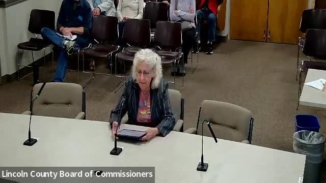 Residents raise concerns about commissioner conduct during public comment period