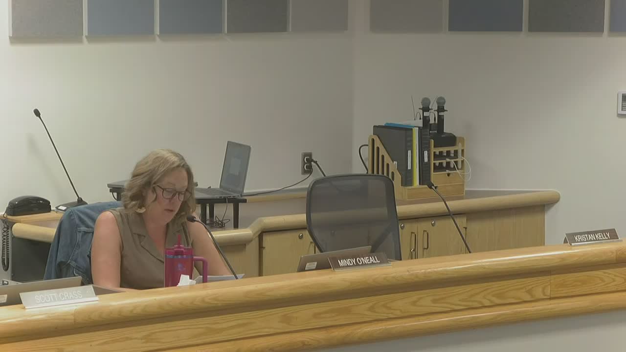 Finance committee advances three capital ordinances for sidewalk tractor, hybrid vehicles and Pioneer Park column repairs