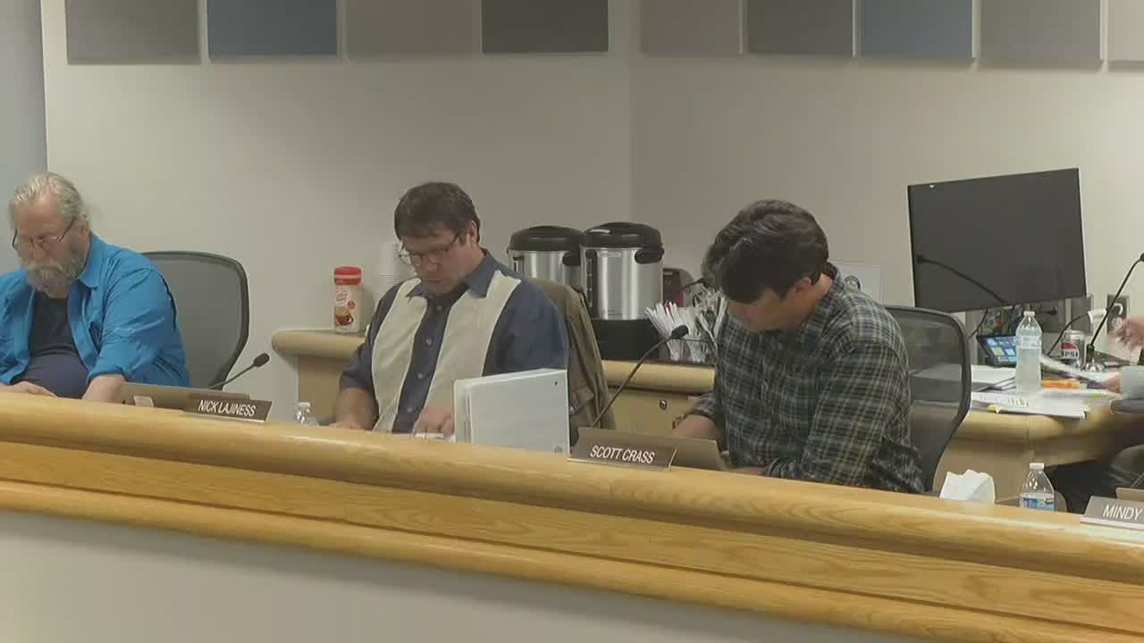 Fairbanks North Star Borough to quitclaim disputed lot near Milepost 324 in $4,300 settlement