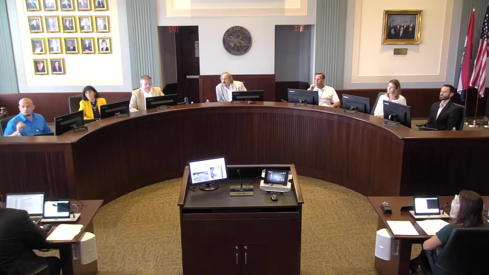 Clay County appoints Jay Johnson to zoological district board after debate over nomination process